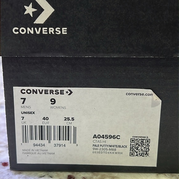 Converse Chuck Taylor All Star Leather Hi Tech Tuff Trainer. - Picture 10 of 12
